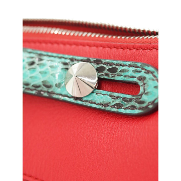 Fendi By the Way Leather Shoulder Bag - Picture 8 of 9